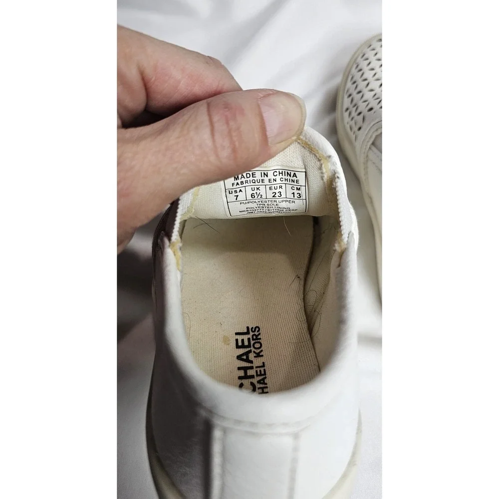 Michael Kors Toddler shoes size‎ 4